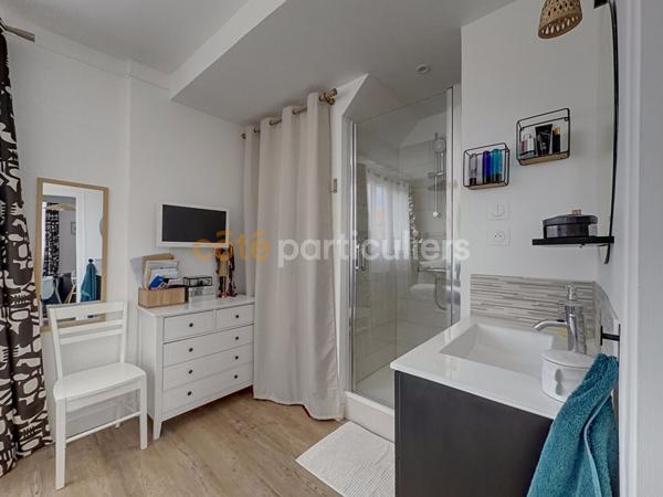Vente
                Appartement69,14 m² - 4 Pièces -
                    LAGNY SUR MARNE (77400)