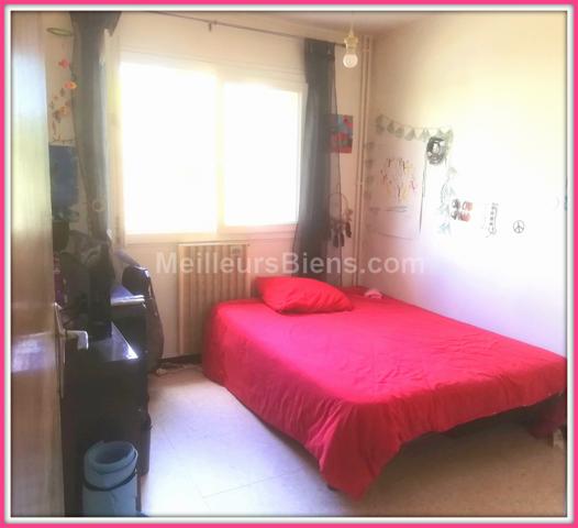  appartement en résidence avec terrasse et parking