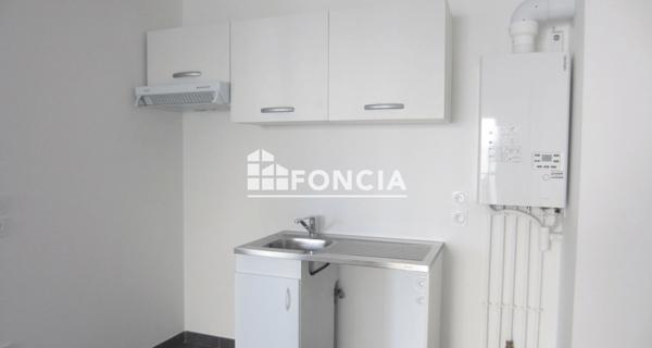 Location Appartement 2 pièces 38.4 m² - Neuilly-plaisance 93360