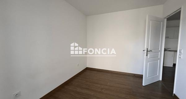 Location Appartement 2 pièces 38.4 m² - Neuilly-plaisance 93360