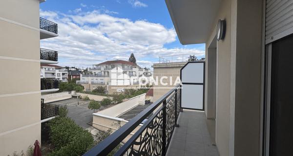 Location Appartement 2 pièces 38.4 m² - Neuilly-plaisance 93360