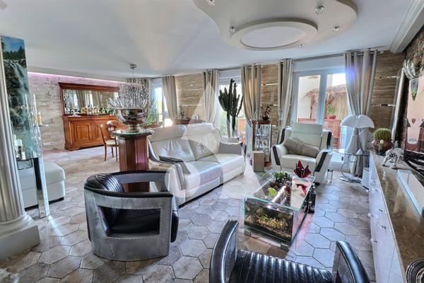 Appartement 4 pièces 102.18 m2