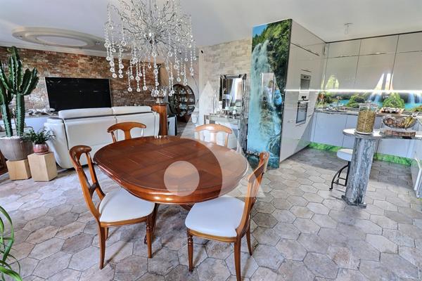 Appartement 4 pièces 102.18 m2