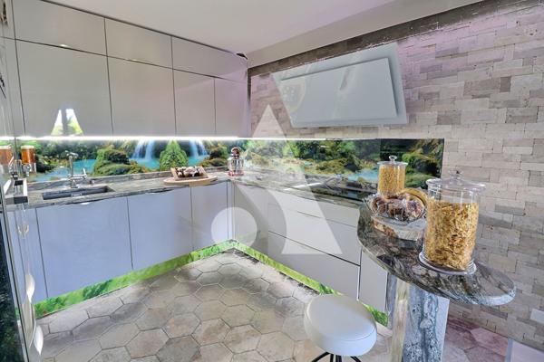 Appartement 4 pièces 102.18 m2