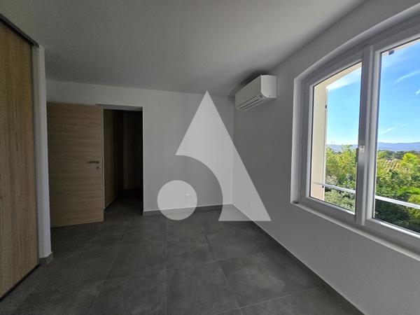 Appartement 5 pièces 122.19 m2