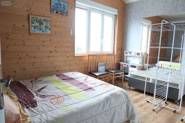 Maison à vendre à Landivisiau dans le Finistère (29400), ref : 4071