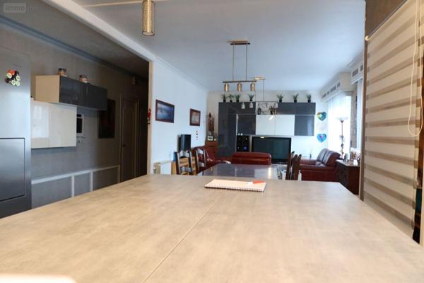 Maison à vendre à Landivisiau dans le Finistère (29400), ref : 4071