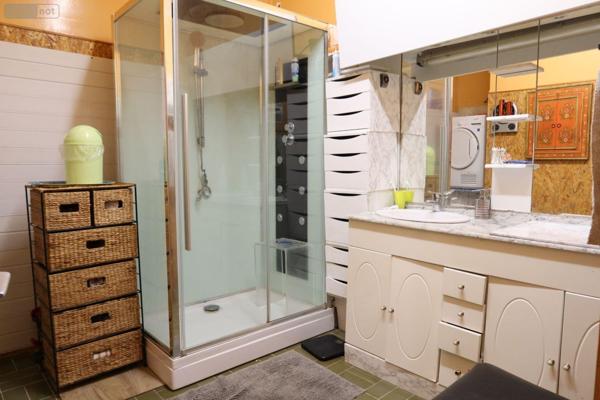 Maison à vendre à Landivisiau dans le Finistère (29400), ref : 4071