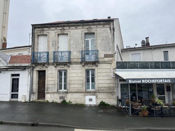 Immeuble à vendre |  Rochefort |  155 m²