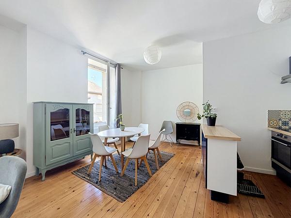 Appartement avec garage hyper centre