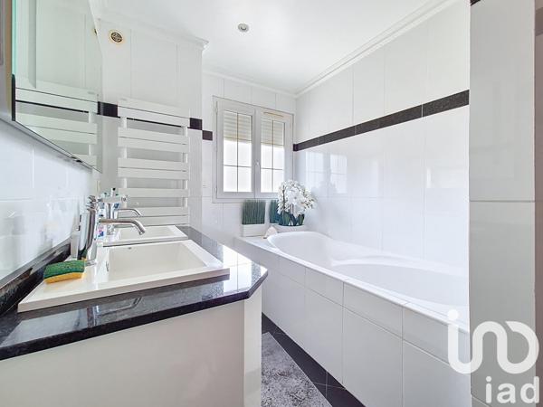 Maison à vendre 7 pièces 210 m² Vigneux-sur-Seine