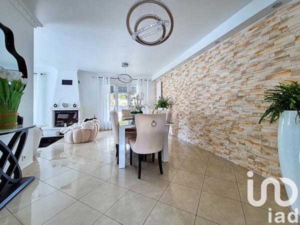 Maison à vendre 7 pièces 210 m² Vigneux-sur-Seine