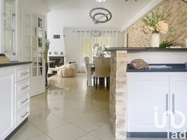 Maison à vendre 7 pièces 210 m² Vigneux-sur-Seine