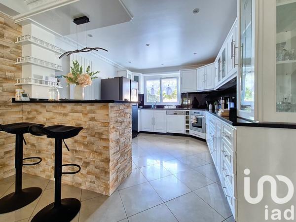 Maison à vendre 7 pièces 210 m² Vigneux-sur-Seine