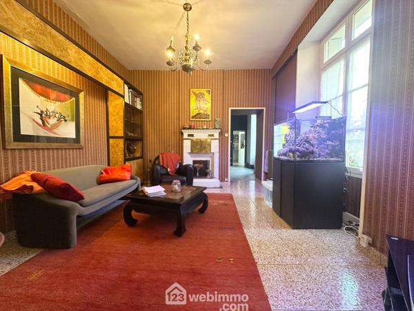 Maison de maître 341 m² à Laon 02000
