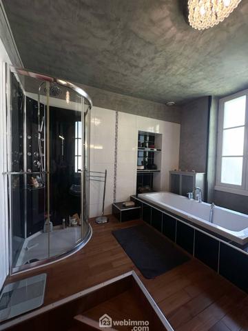 Maison de maître 341 m² à Laon 02000