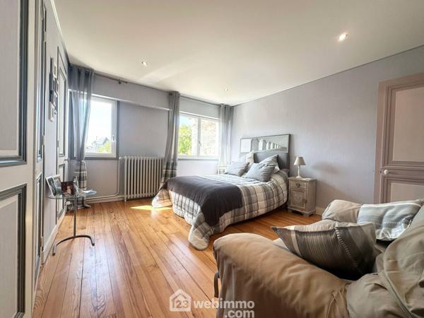 Maison de maître 341 m² à Laon 02000