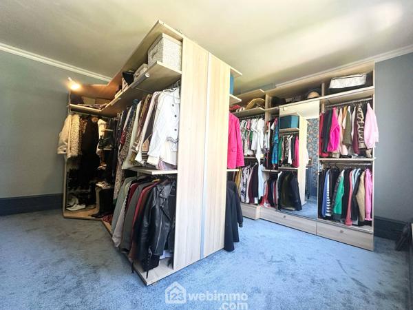 Maison de maître 341 m² à Laon 02000