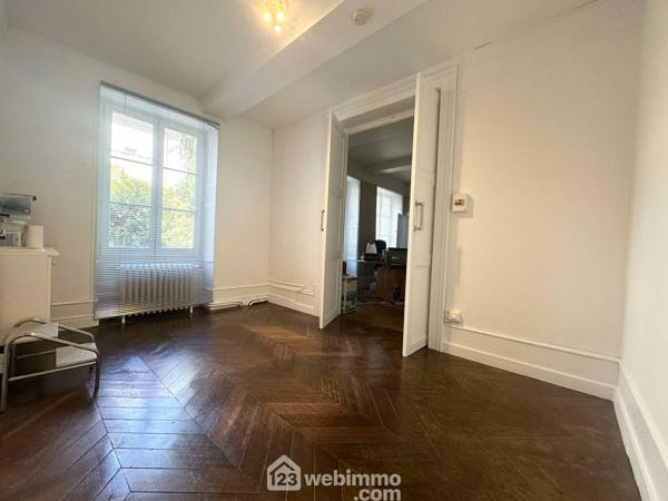 Maison de maître 341 m² à Laon 02000