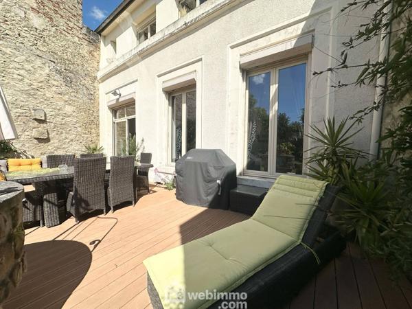 Maison de maître 341 m² à Laon 02000