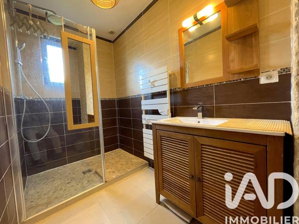 Appartement à vendre 3 pièces 68 m² Ambarès-et-Lagrave