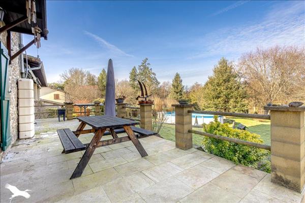 Maison à vendre |  Oradour-sur-Glane |  8 pièces | 192 m²