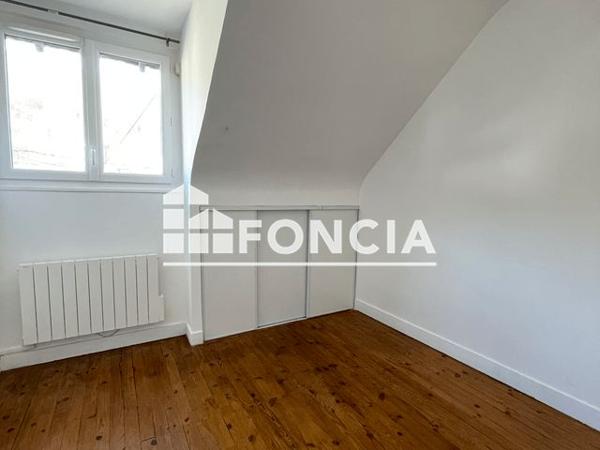 Location Appartement 3 pièces 44 m² - 23 RUE TILLY Vernon 27200