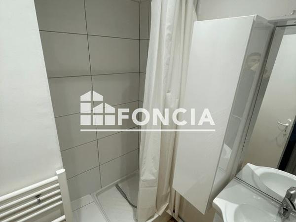 Location Appartement 3 pièces 44 m² - 23 RUE TILLY Vernon 27200