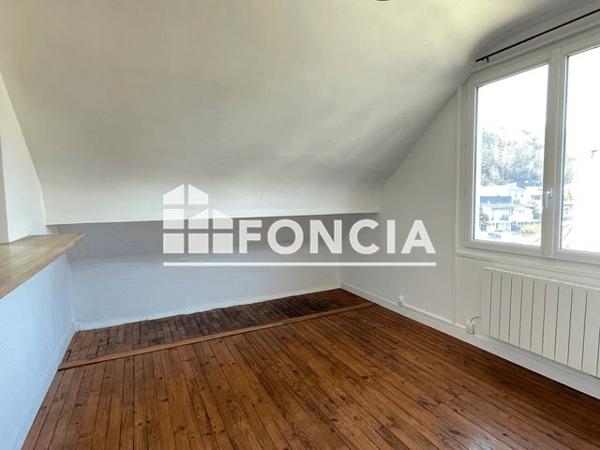 Location Appartement 3 pièces 44 m² - 23 RUE TILLY Vernon 27200