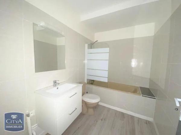 Appartement à louer 2 pièces 41m² Laon (02000)