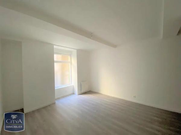 Appartement à louer 2 pièces 41m² Laon (02000)