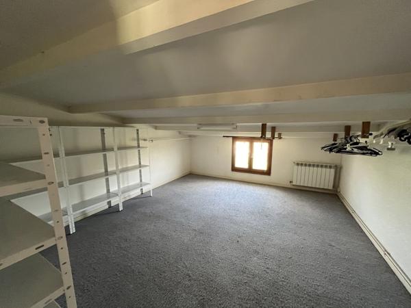 Maison proche de Montréjeau avec vue sur les Pyrénées.