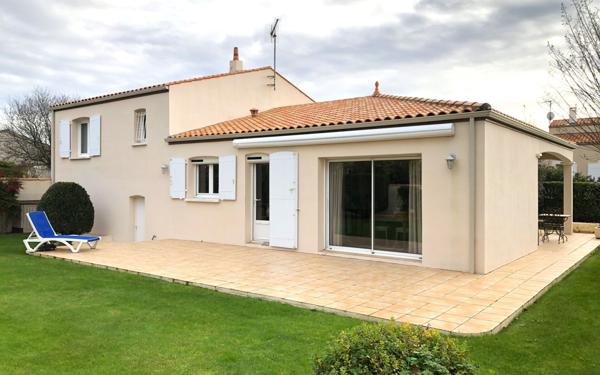 Maison à vendre    4 pièces •  Périgny