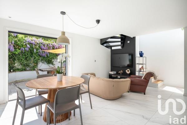 Maison 5 pièces de 110 m² à Vaulnaveys-le-Haut (38410)