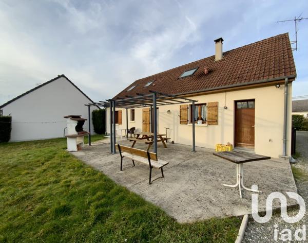 Maison traditionnelle 6 pièces de 130 m² à Romorantin-Lanthenay (41200)