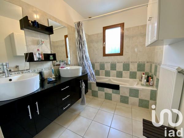 Maison traditionnelle 6 pièces de 130 m² à Romorantin-Lanthenay (41200)