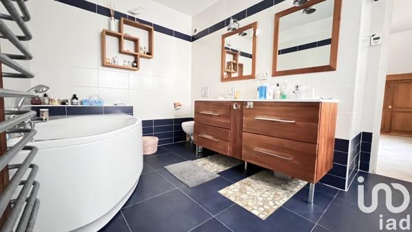 Maison 7 pièces de 188 m² à Étiolles (91450)