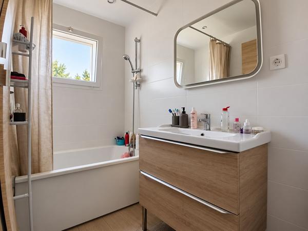 Maison traditionnelle 5 pièces à vendre à Chaumontel - 289 000 €