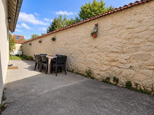 Maison traditionnelle 5 pièces à vendre à Chaumontel - 289 000 €