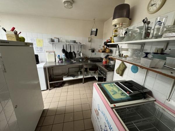 Hôtel, restaurant Santec 204 m²
