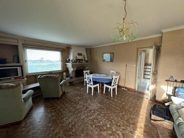 Hôtel, restaurant Santec 204 m²