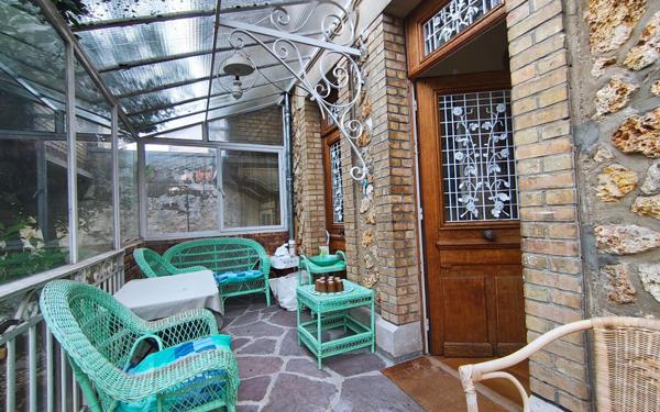 Maison à vendre    6 pièces •  Flins-sur-Seine