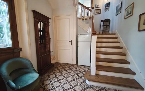 Maison à vendre    6 pièces •  Flins-sur-Seine