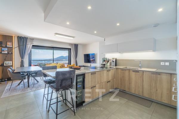 Appartement contemporain avec vue panoramique sur le golfe d’Ajaccio à deux pas des plages
