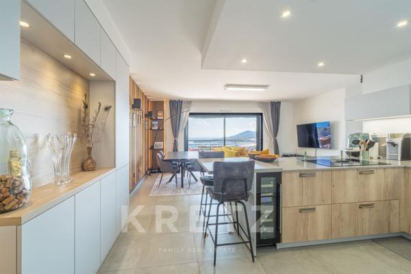 Appartement contemporain avec vue panoramique sur le golfe d’Ajaccio à deux pas des plages