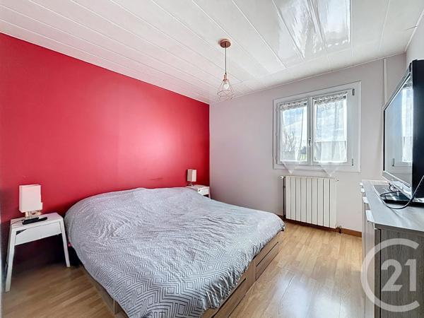 Maison à vendre  5 pièces - 96,80 m2 ST VALERIEN - 89