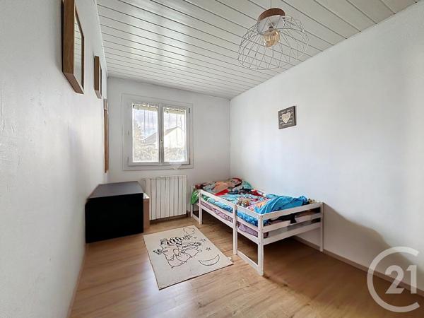 Maison à vendre  5 pièces - 96,80 m2 ST VALERIEN - 89