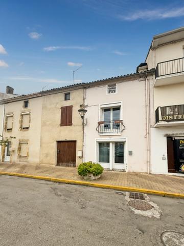 Dpt Landes (40), à vendre AIRE SUR L'ADOUR maison de ville T3 de 90 m² habitables + grenier, au centre-ville et au calme