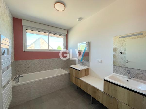 Maison Villeneuve d'Ascq 7 pièce(s) 238 m2 , Villeneuve d ascq