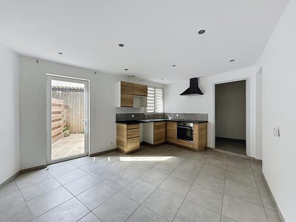 Maison Daon - 3 chambres - Cour